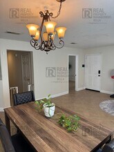 23727 Cathedral Peak Rd in Canyon Lake, CA - Building Photo - Building Photo