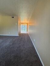 409 Shelby Ave in Radcliff, KY - Building Photo - Building Photo