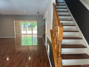 62 Goodwin Dr in North Brunswick, NJ - Building Photo - Building Photo