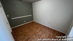 827 Point Crossing in San Antonio, TX - Building Photo - Building Photo