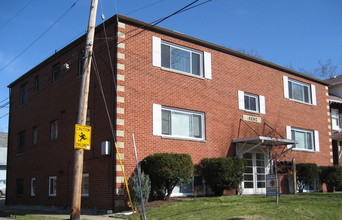 167 N Portage Path in Akron, OH - Building Photo - Building Photo