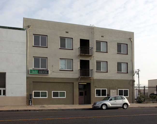 706 21st St in Bakersfield, CA - Foto de edificio - Building Photo