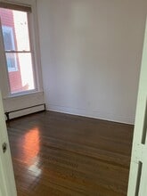 1515 W Wilson Ave, Unit 1 in Chicago, IL - Building Photo - Building Photo