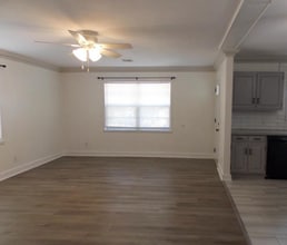 2311 Earl St in Poplar Bluff, MO - Building Photo - Building Photo