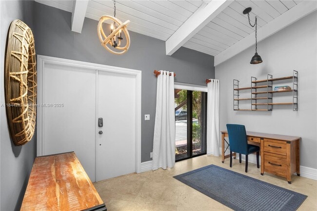 property at 2665 Parkview Dr S