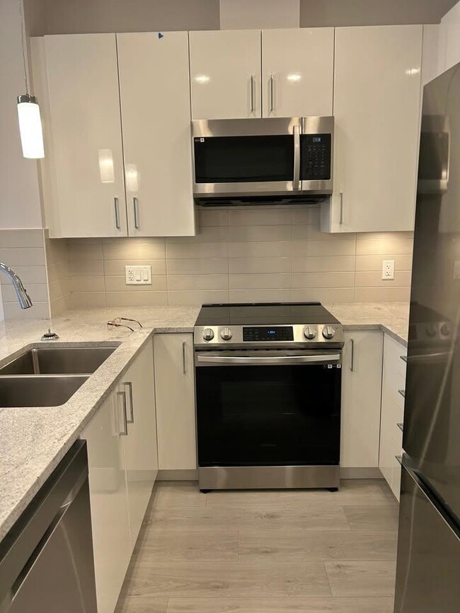 32691 14TH in Mission, BC - Building Photo - Building Photo