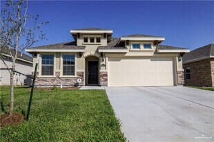 13 N 33rd St in McAllen, TX - Building Photo