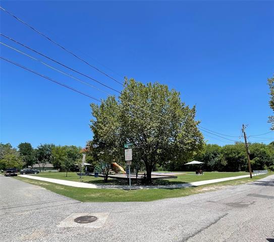 3705 Spencer St in Greenville, TX - Building Photo - Building Photo