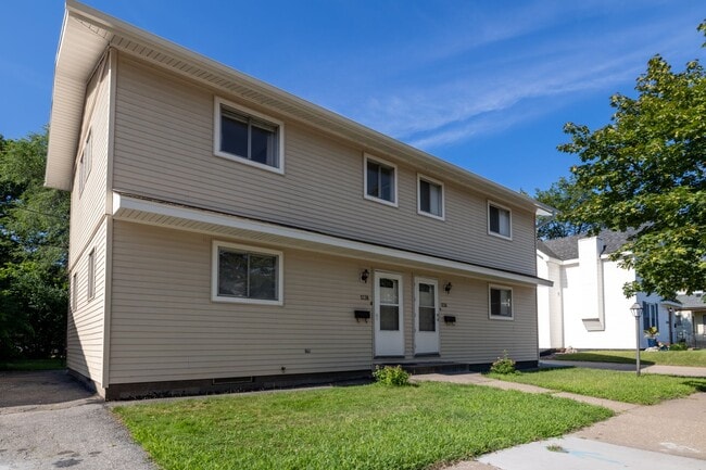 property at 1236 Jackson St