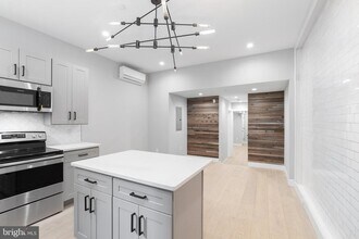 1707 Rittenhouse Square-Unit -01 in Philadelphia, PA - Building Photo - Building Photo