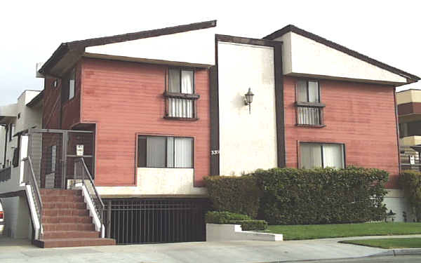 339 W Lexington Dr in Glendale, CA - Building Photo - Building Photo