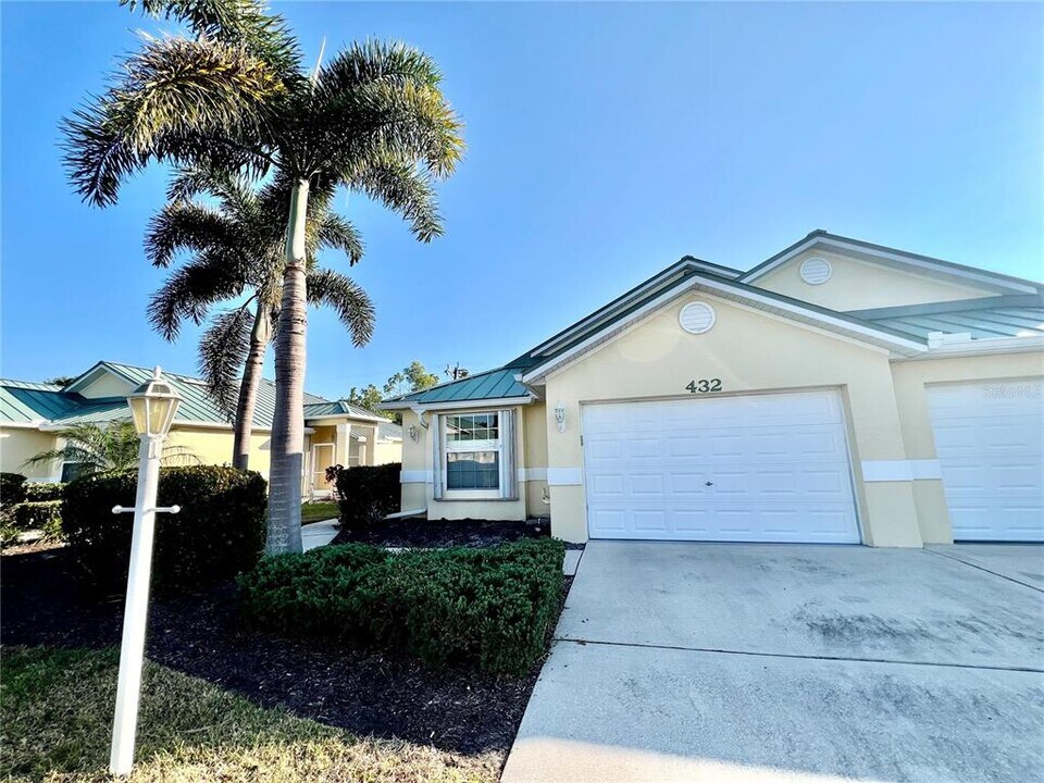 432 Gaspar Key Ln in Punta Gorda, FL - Building Photo