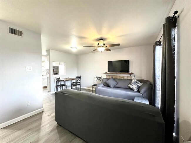 4120 Hartt St in Houston, TX - Building Photo - Building Photo