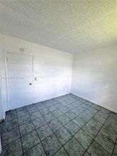 840 NW 70th St in Miami, FL - Building Photo - Building Photo