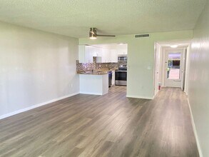 6023 Amberly Ct in Orlando, FL - Building Photo - Building Photo