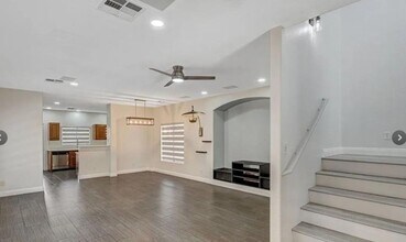 1684 Spotted Wolf Ave in Las Vegas, NV - Building Photo - Building Photo