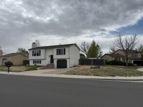 765 Crosstrail Dr in Colorado Springs, CO - Building Photo - Building Photo