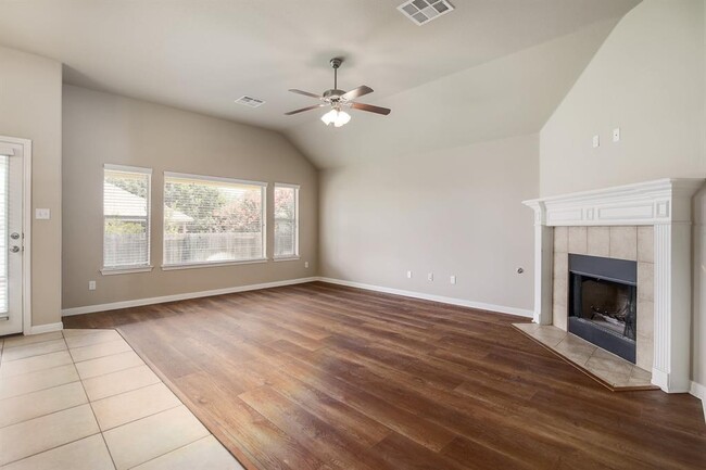 1003 Suffolk Ct in Cedar Park, TX - Building Photo - Building Photo