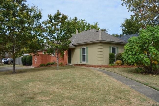 1952 Woodrun Dr in Montgomery, AL - Building Photo - Building Photo