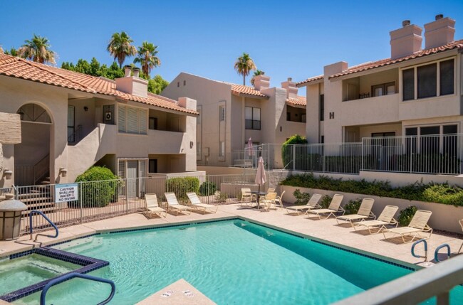 1820 E Morten Ave in Phoenix, AZ - Building Photo - Building Photo