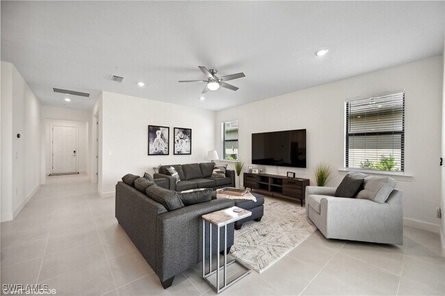 1880 Terreno Blvd in Naples, FL - Building Photo - Building Photo