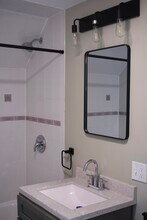 257 Pawling Ave in Troy, NY - Building Photo - Building Photo