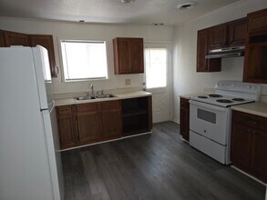 3104 Meadow Forest Dr in Jackson, MS - Building Photo - Building Photo