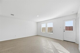 647 Montclair Ave in Princeton, TX - Building Photo - Building Photo