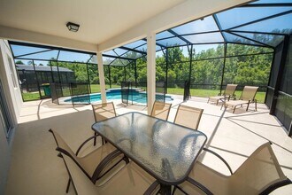 4748 Blue Diamond St in Kissimmee, FL - Building Photo - Building Photo