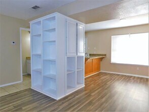 1259 Dallas Dr in Denton, TX - Building Photo - Building Photo