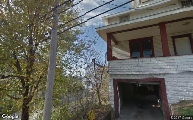 667 Price St in Morgantown, WV - Foto de edificio