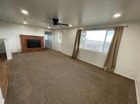 1535 W 100 Rd S in Pingree, ID - Building Photo