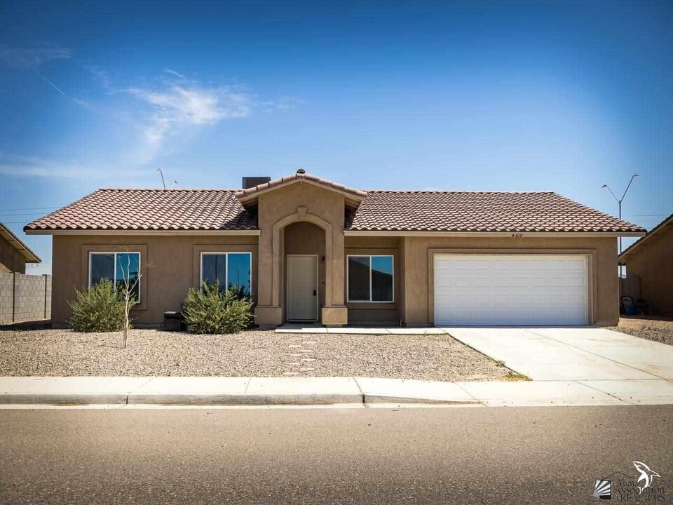 4309 S Ponderosa Trl in Yuma, AZ - Building Photo