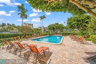 400 N Riverside Dr in Pompano Beach, FL - Building Photo - Building Photo