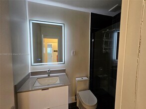 834 Raymond St in Miami Beach, FL - Foto de edificio - Building Photo