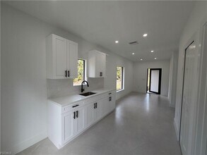 4141 Everglades Blvd N in Naples, FL - Building Photo - Building Photo