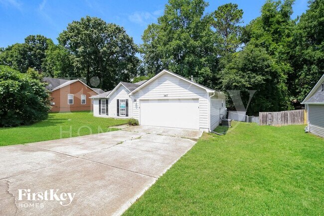 1417 Oak Knoll Dr NE in Conyers, GA - Building Photo - Building Photo