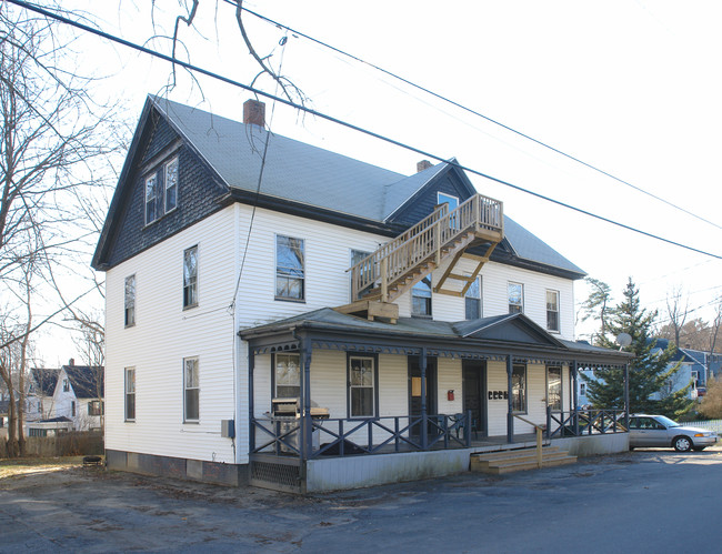 86-88 Russell St in Bath, ME - Foto de edificio - Building Photo