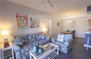 4710 St Croix Ln-Unit -224 in Naples, FL - Foto de edificio - Building Photo