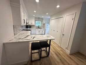 2765 Tanglewood Dr in Chattanooga, TN - Foto de edificio - Building Photo