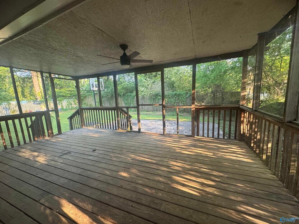 6003 Ellington Rd NW in Huntsville, AL - Building Photo