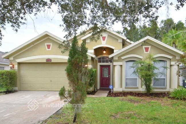 property at 1447 Baythorn Dr