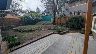 3440 SW Falcon St, Unit A in Portland, OR - Building Photo