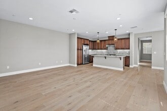 118 Bonano Ln in Morgan Hill, CA - Building Photo - Building Photo
