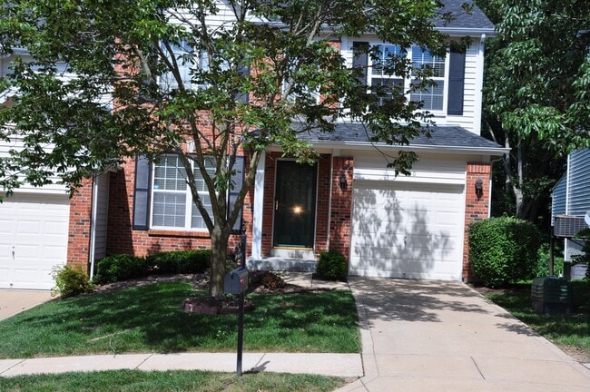 470 Summit Tree Ct in Fenton, MO - Building Photo - Building Photo