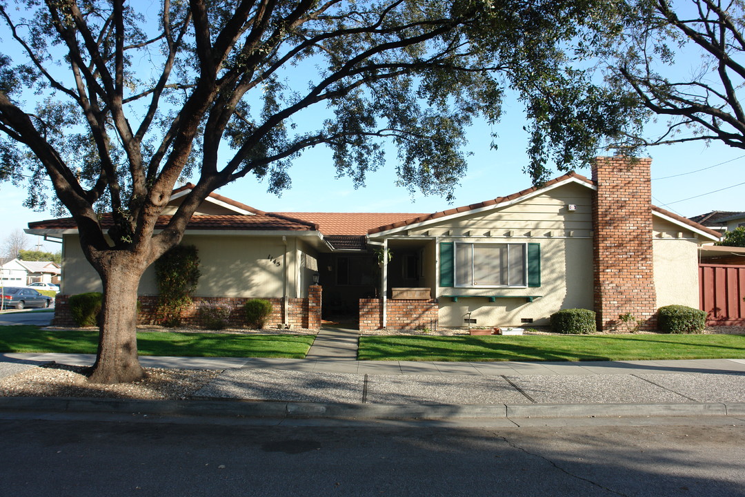 1145 Starbird Cir in San Jose, CA - Building Photo