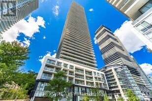 70 Annie Craig Dr in Toronto, ON - Building Photo