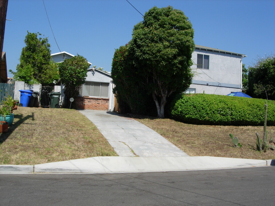 816 Delaware St, Unit 705O in Imperial Beach, CA - Foto de edificio