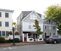50 Friend St in Amesbury, MA - Building Photo - Building Photo