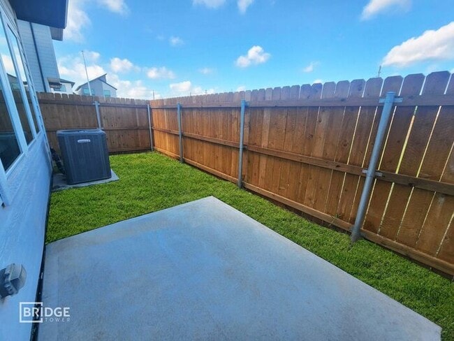33111 Oak Hts Pl in Magnolia, TX - Building Photo - Building Photo